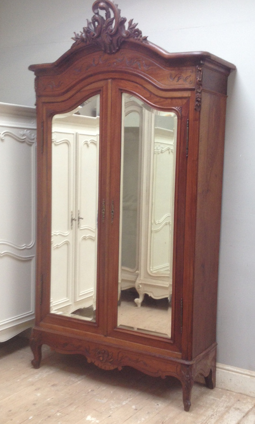 FRENCH ANTIQUE ROCOCO STYLE DOUBLE DOOR ARMOIRE